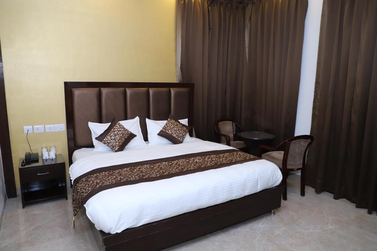 Nirvana Rooms Gurgaon Luaran gambar