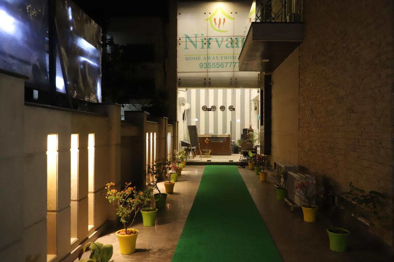 Nirvana Rooms Gurgaon Luaran gambar