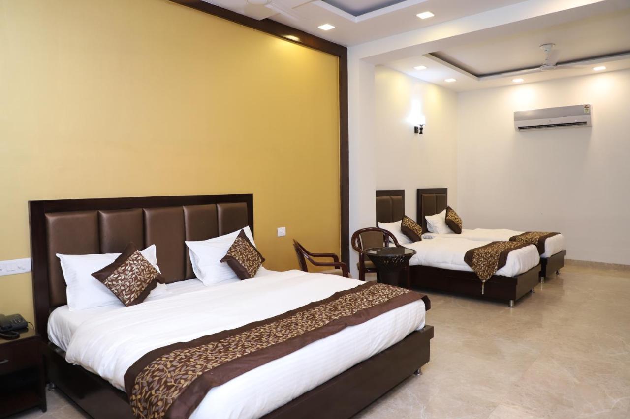 Nirvana Rooms Gurgaon Luaran gambar